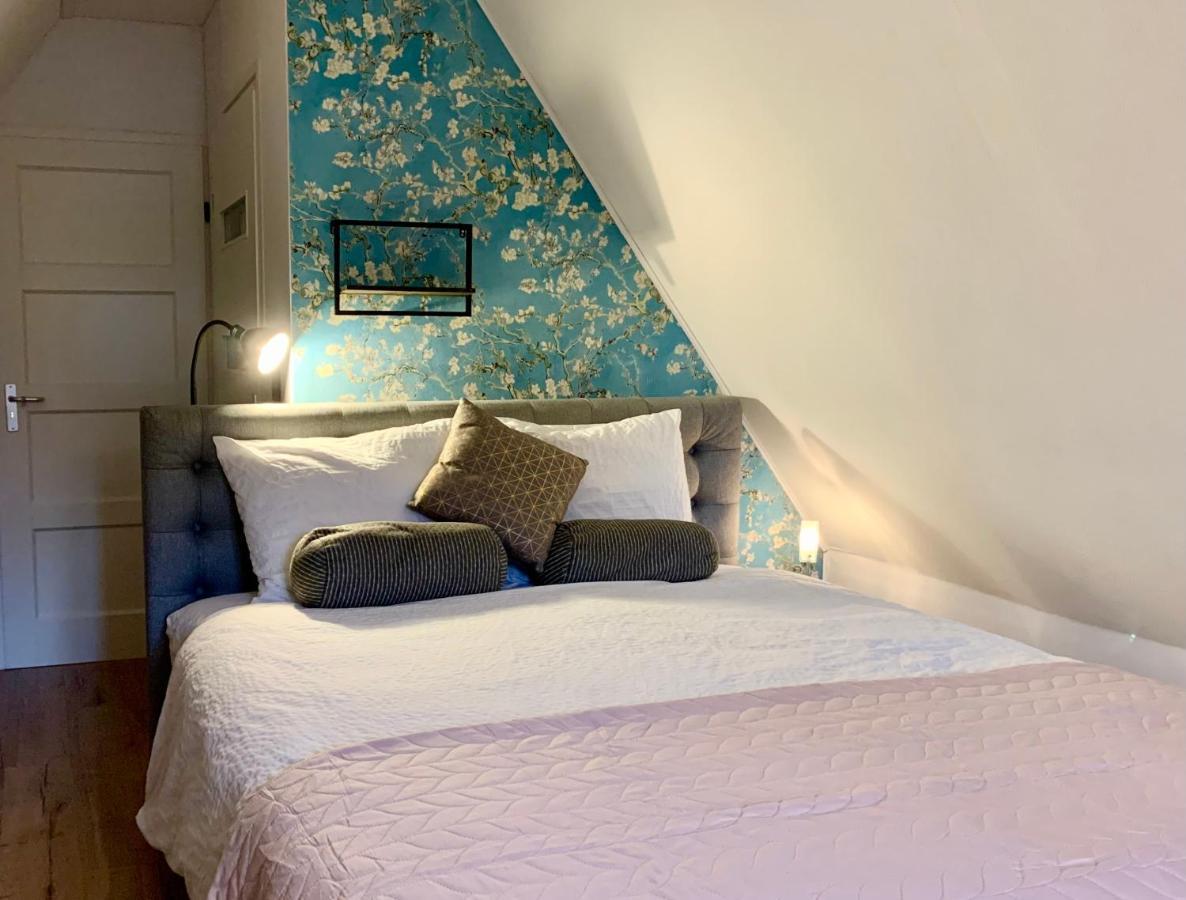 B&B Bij Vincent Nieuw-Amsterdam Bagian luar foto